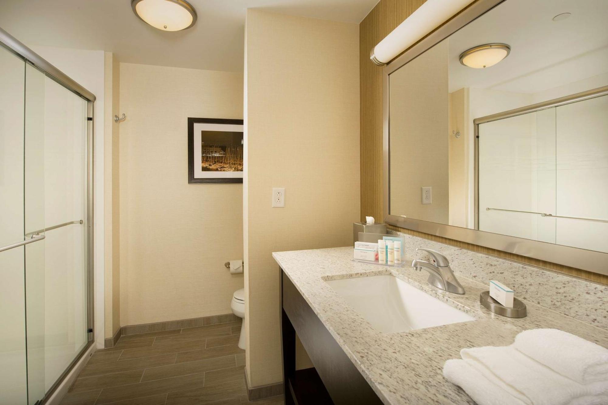Hampton Inn & Suites Baltimore/Woodlawn Εξωτερικό φωτογραφία