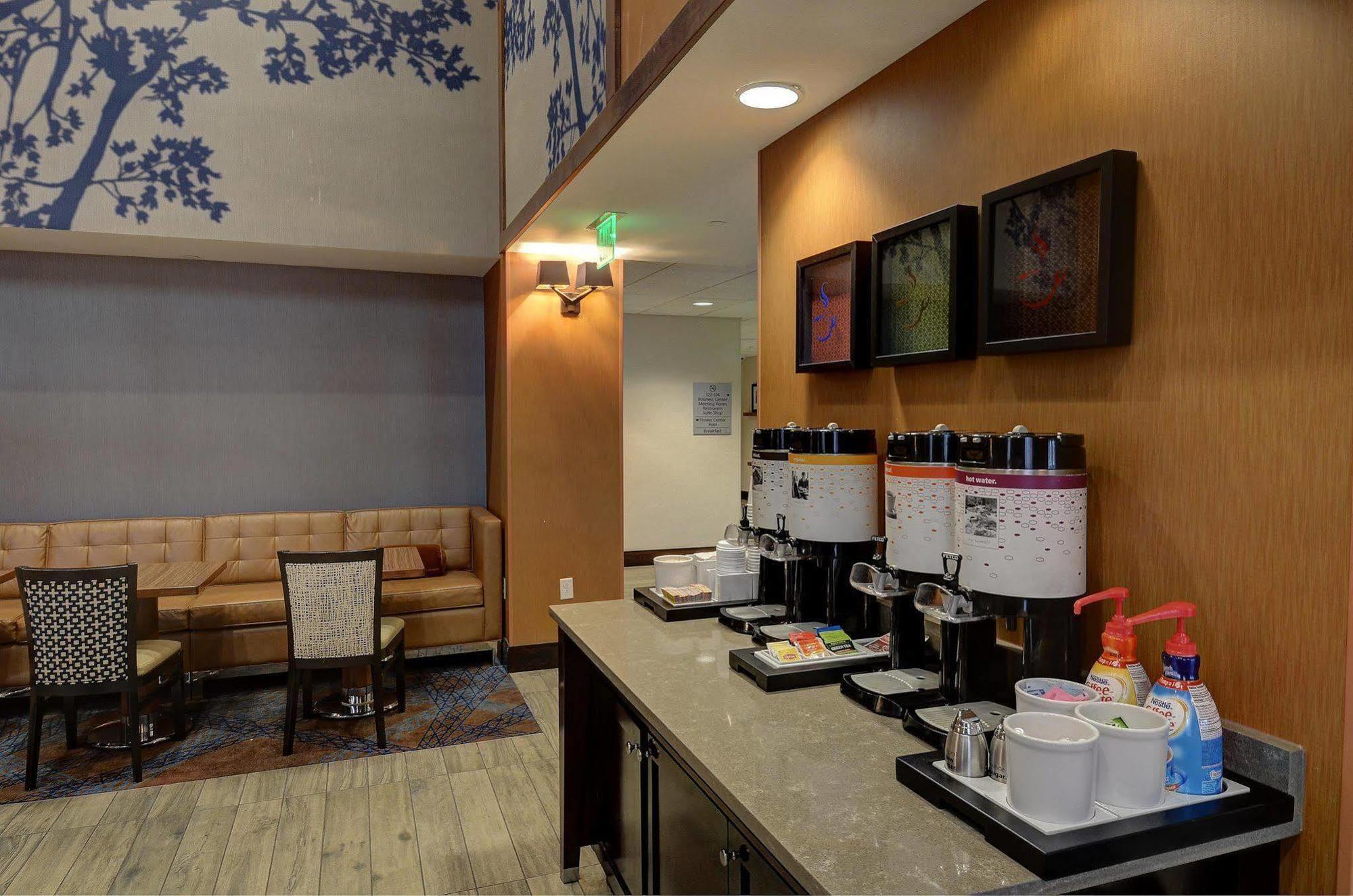 Hampton Inn & Suites Baltimore/Woodlawn Εξωτερικό φωτογραφία
